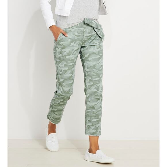 Vineyard Vines Pants - NWT Vineyard Vines Camo Every Day Utility Chino Pants Cropped Slim Sage Green 10